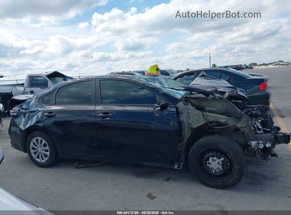 3KPF24AD0ME277337 2021 KIA FORTE Black 360 interior view