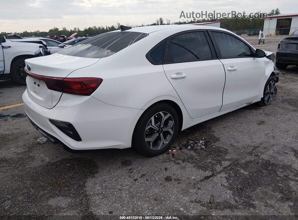3KPF24AD0ME383044 2021 KIA FORTE White Trasero derecho