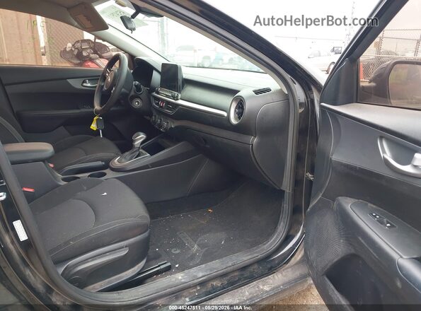 3KPF24AD0ME401767 2021 KIA FORTE Black Вид салону спереду