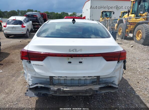 3KPF24AD0PE622306 2023 KIA FORTE White 