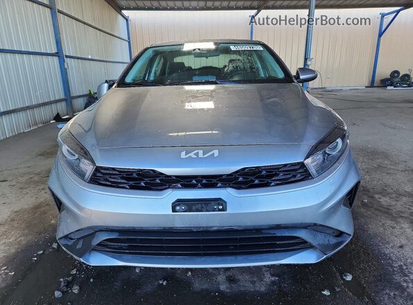 3KPF24AD0RE797139 2024 KIA FORTE Gray Vista frontal