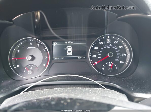 3KPF24AD0RE823044 2024 KIA FORTE Gray Widok tylnych siedzeń