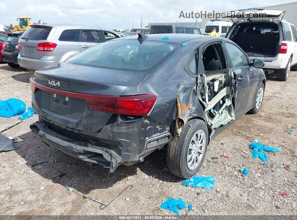 3KPF24AD0RE823044 2024 KIA FORTE Gray Tył prawy