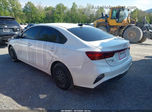 3KPF24AD1PE555246 2023 KIA FORTE White Tył lewy