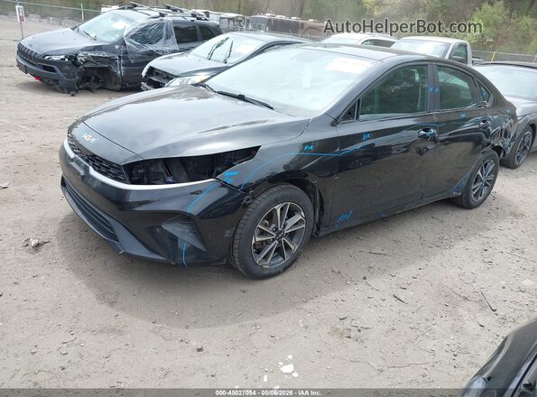 3KPF24AD1PE577182 2023 KIA FORTE Black Front left