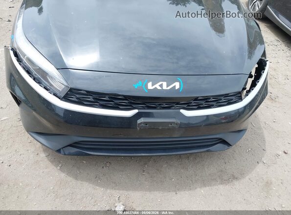 3KPF24AD1PE577182 2023 KIA FORTE Black Rear interior view
