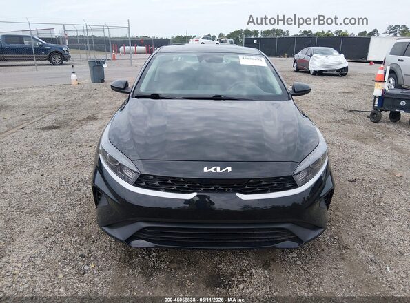 3KPF24AD1PE637204 2023 KIA FORTE Black Սալոնի հետևի տեսք