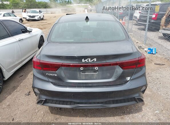 3KPF24AD1RE783556 2024 KIA FORTE Gray 