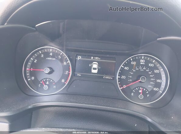 3KPF24AD1RE791768 2024 KIA FORTE White Vista de los asientos traseros