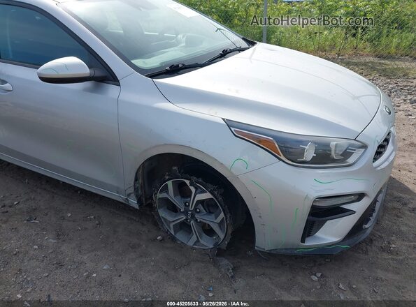 3KPF24AD2KE117893 2019 KIA FORTE Silver 