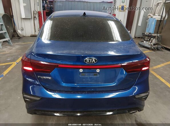 3KPF24AD2ME268011 2021 KIA FORTE Blue 
