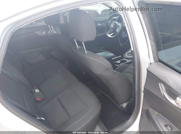 3KPF24AD2ME350255 2021 KIA FORTE Silver VIN կոդի պիտակի տեսք