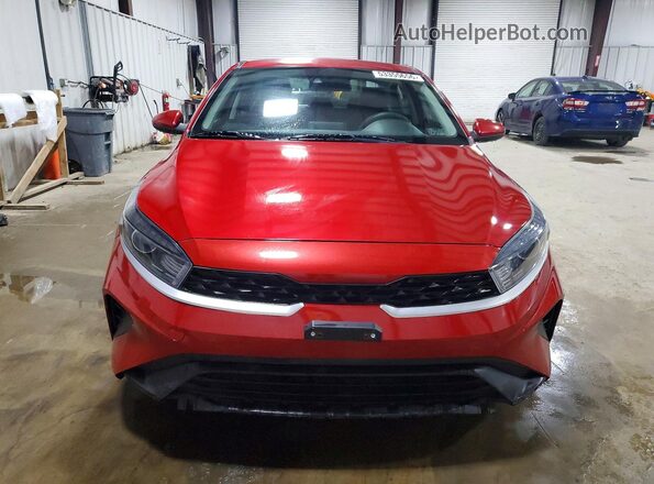 3KPF24AD2NE464158 2022 KIA FORTE Red Vista frontal