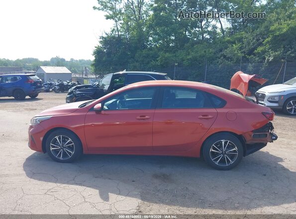 3KPF24AD2PE514866 2023 KIA FORTE Red Панорамний вид салону 360°