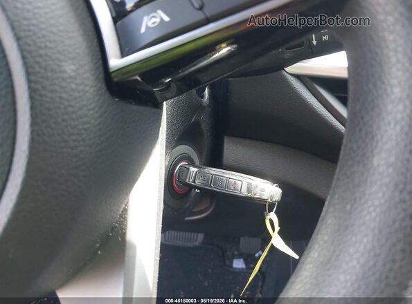 3KPF24AD2PE514866 2023 KIA FORTE Red Вид панелі приладів
