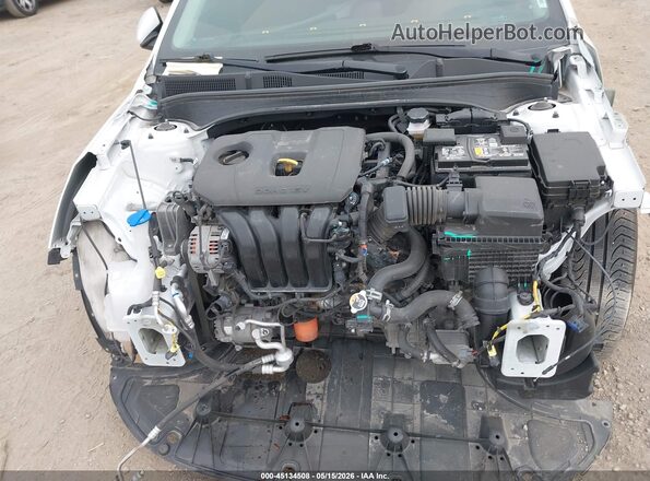 3KPF24AD2PE607807 2023 KIA FORTE White 