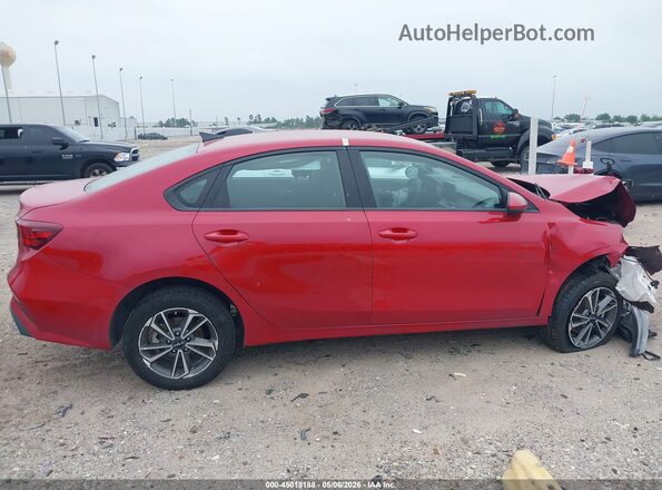 3KPF24AD2PE628821 2023 KIA FORTE Red Սալոնի հետևի տեսք
