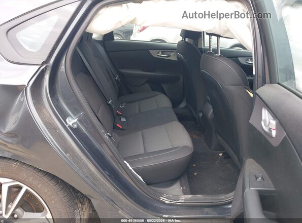 3KPF24AD2PE655100 2023 KIA FORTE Gray Widok naklejki z numerem VIN