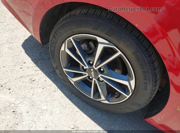 3KPF24AD2PE658532 2023 KIA FORTE Красный Вид щитка приборов