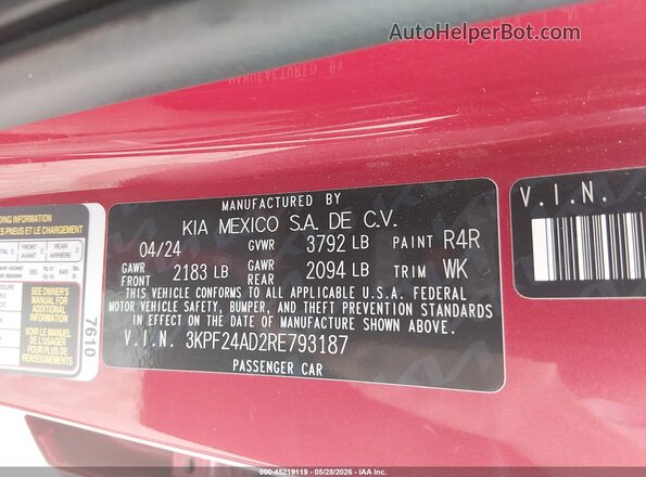 3KPF24AD2RE793187 2024 KIA FORTE Red Vista del compartimento del motor