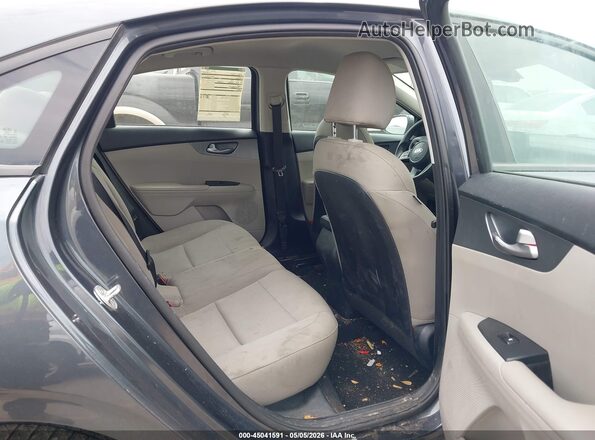 3KPF24AD3KE068574 2019 KIA FORTE Gray Вид наклейки з VIN-кодом
