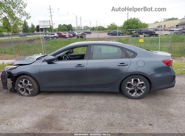 3KPF24AD3LE184665 2020 KIA FORTE Gray Rear interior view