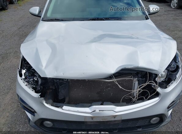 3KPF24AD3ME413993 2021 KIA FORTE Silver 