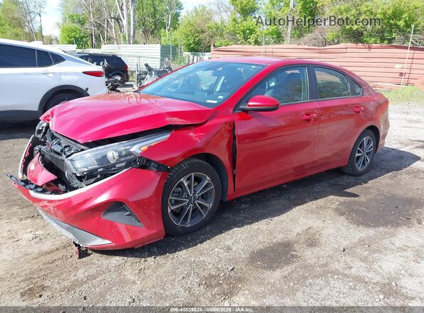 3KPF24AD3PE570833 2023 KIA FORTE Red Առջևի ձախ երեք քառորդ տեսարան