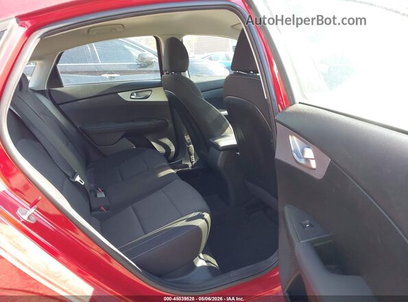 3KPF24AD3PE570833 2023 KIA FORTE Red VIN կոդի պիտակի տեսք