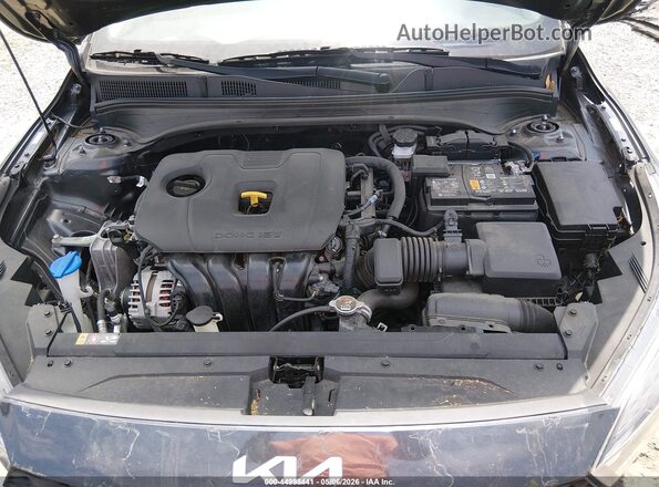 3KPF24AD3PE589074 2023 KIA FORTE Gray 