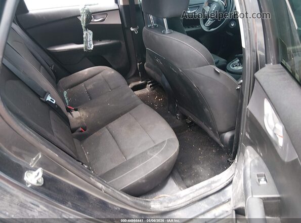 3KPF24AD3PE589074 2023 KIA FORTE Gray 