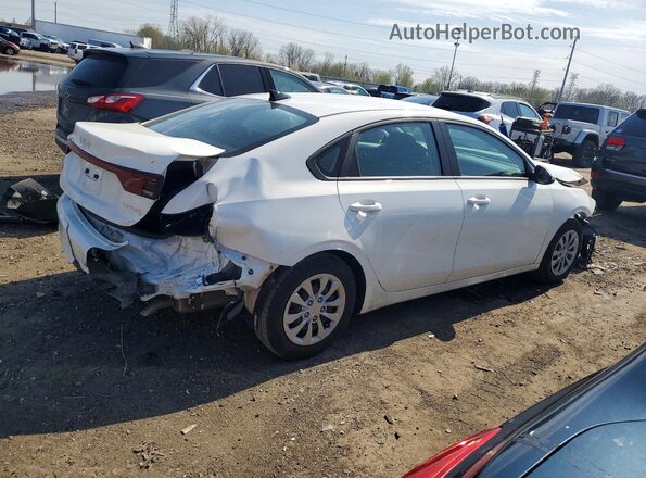 3KPF24AD3PE607024 2023 KIA FORTE White 