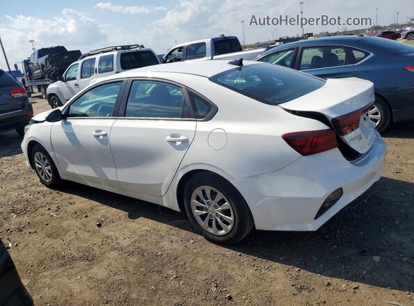 3KPF24AD3PE607024 2023 KIA FORTE White 