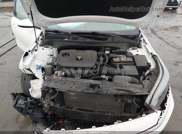3KPF24AD3PE615138 2023 KIA FORTE White Вид ззаду