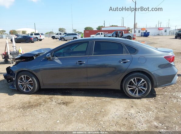 3KPF24AD3RE812328 2024 KIA FORTE Black 