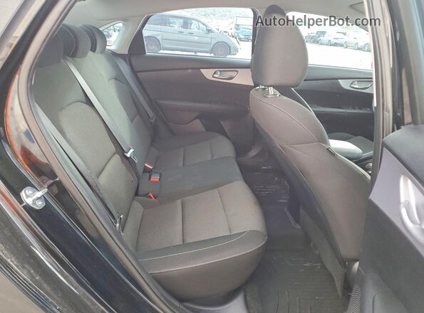 3KPF24AD3RE820591 2024 KIA FORTE Black 
