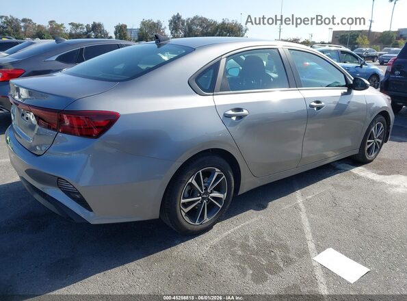 3KPF24AD3RE837052 2024 KIA FORTE Gray Tył prawy