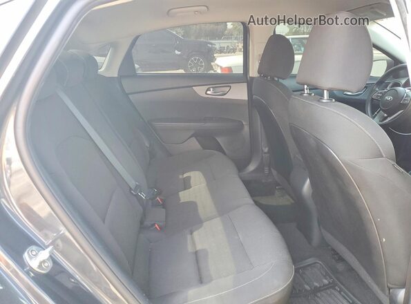 3KPF24AD4ME278085 2021 KIA FORTE Gray Vista de los asientos traseros