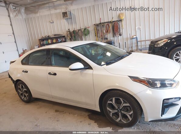 3KPF24AD4ME362973 2021 KIA FORTE White 