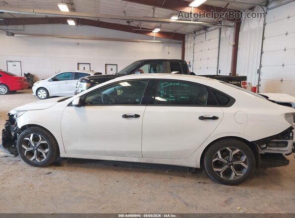 3KPF24AD4ME362973 2021 KIA FORTE White 