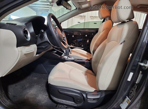 3KPF24AD4PE568718 2023 KIA FORTE Gray 