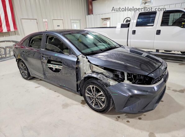 3KPF24AD4PE568718 2023 KIA FORTE Gray 