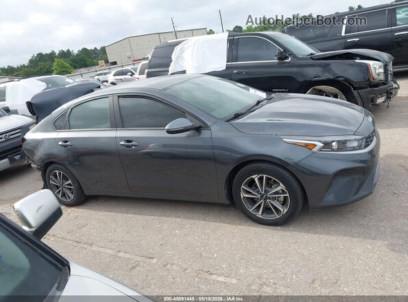 3KPF24AD4PE578827 2023 KIA FORTE Gray Սալոնի հետևի տեսք