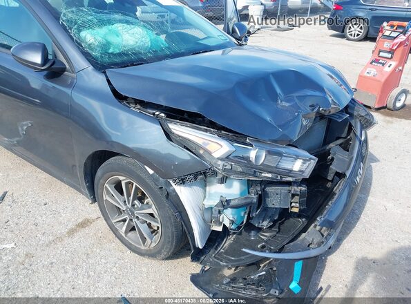 3KPF24AD4PE589844 2023 KIA FORTE Gray Widok z przodu