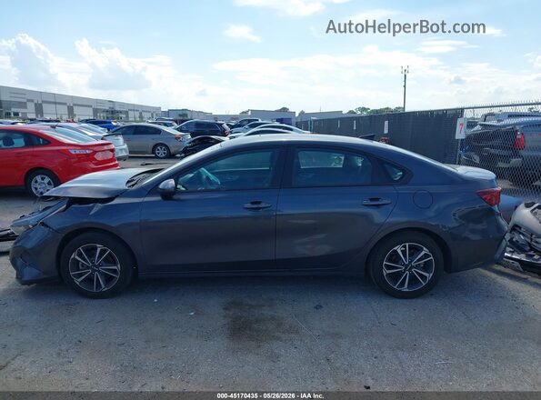 3KPF24AD4PE589844 2023 KIA FORTE Gray Widok wnętrza 360 stopni