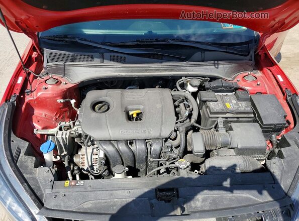 3KPF24AD4PE625094 2023 KIA FORTE Red Widok wnętrza z tyłu