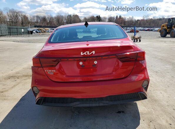 3KPF24AD4PE625094 2023 KIA FORTE Red Widok z tyłu