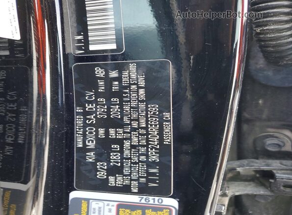 3KPF24AD4RE697593 2024 KIA FORTE Black Vista del compartimento del motor