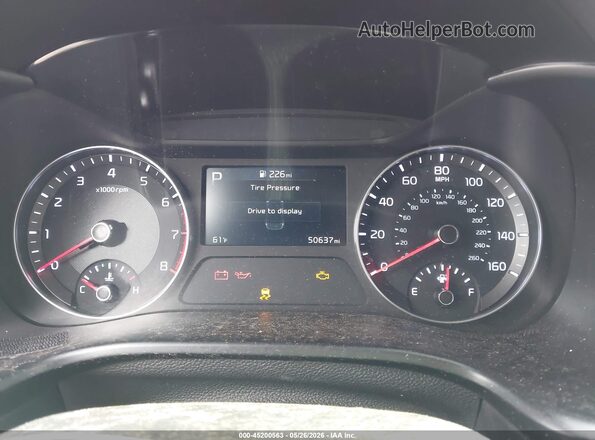3KPF24AD4RE698744 2024 KIA FORTE Blue Widok tylnych siedzeń