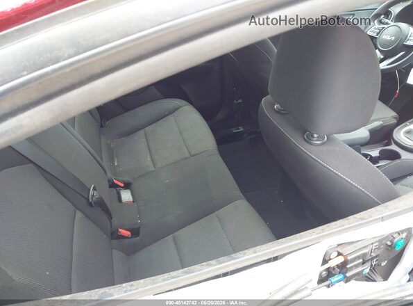 3KPF24AD4RE752561 2024 KIA FORTE Red VIN კოდის სტიკერის ხედი